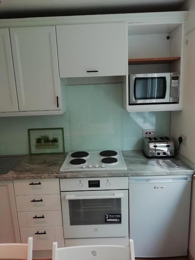 2 Bed Villa With Full Use Of Site Facilities New Quay Εξωτερικό φωτογραφία