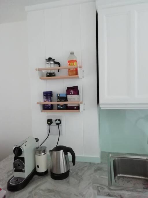 2 Bed Villa With Full Use Of Site Facilities New Quay Εξωτερικό φωτογραφία
